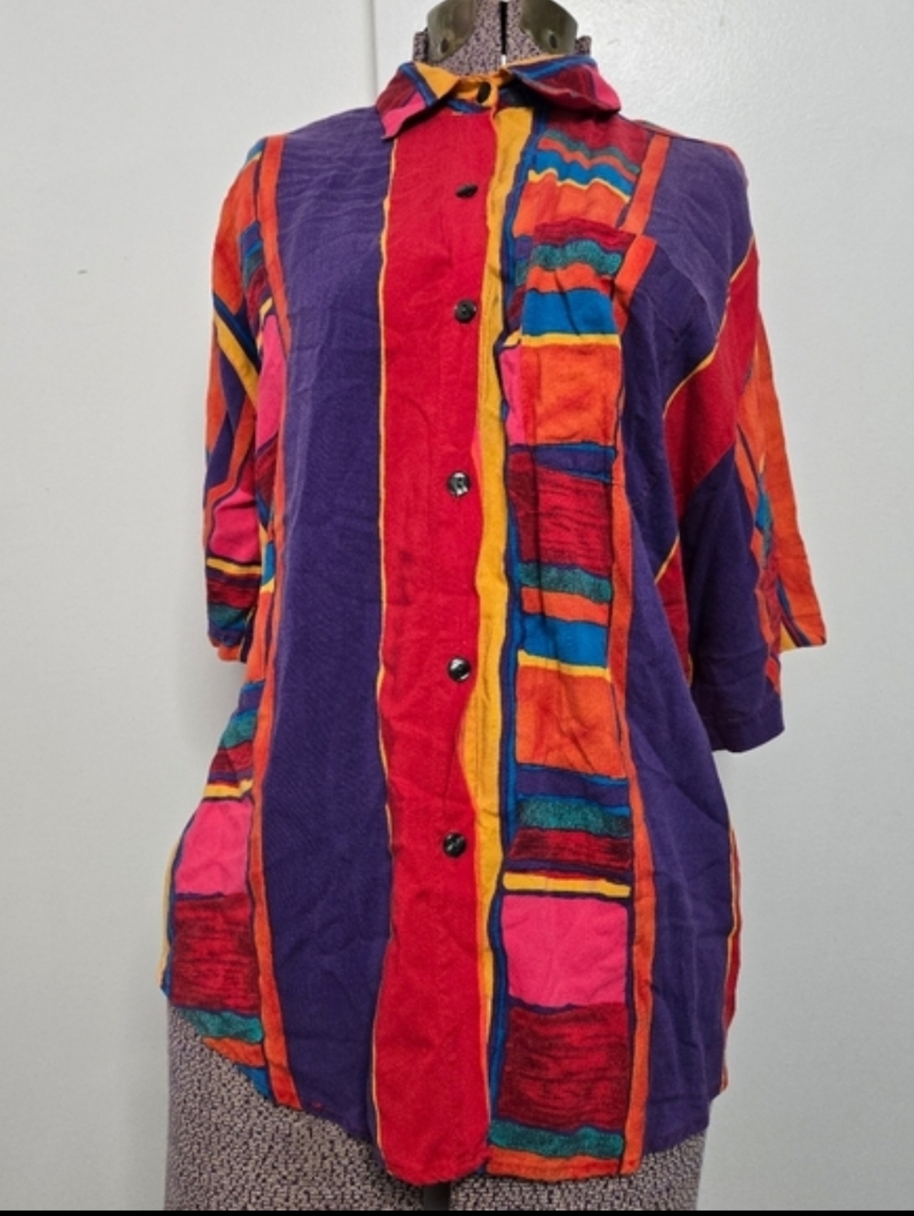 Vintage International Clothing Company Koala Button Up Unisex Shirt Colorblock